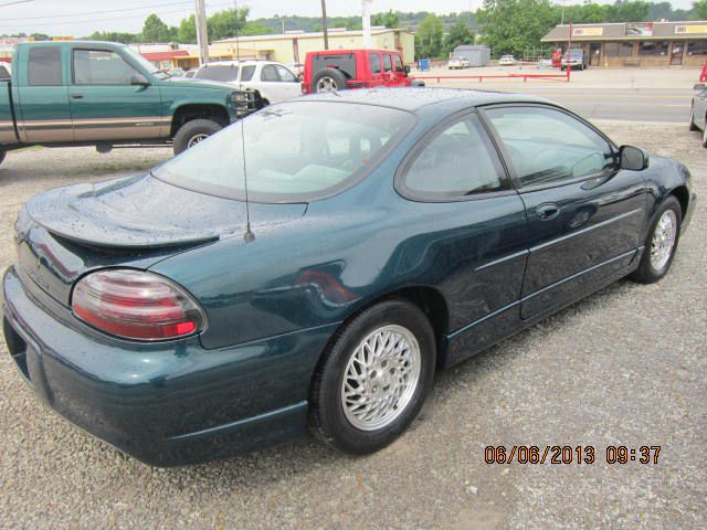 1997 Pontiac Grand Prix Sportback LS