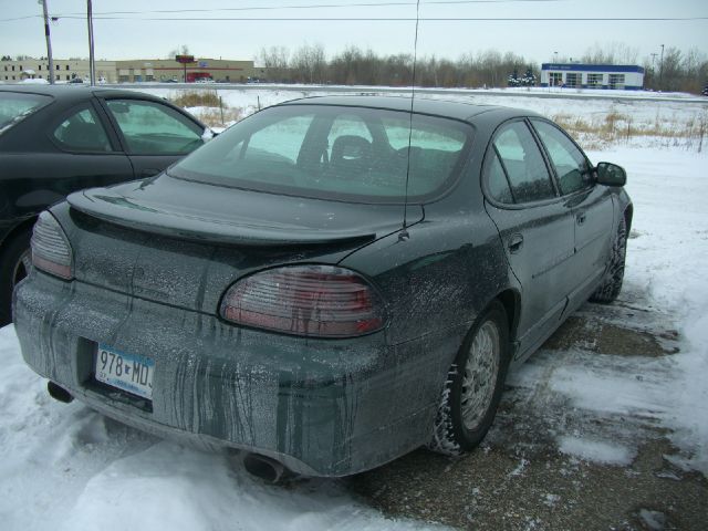 1999 Pontiac Grand Prix XUV SLE 4WD
