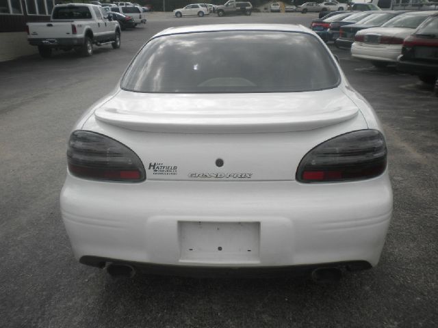 1999 Pontiac Grand Prix Sportback LS