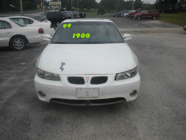 1999 Pontiac Grand Prix Sportback LS