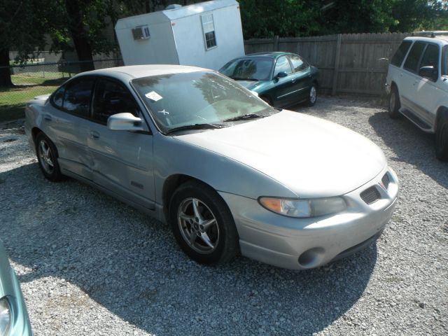 1999 Pontiac Grand Prix 4dr Quad Cab WB 4WD SLT