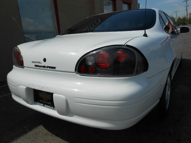 1999 Pontiac Grand Prix Sport -5 Speed-stick-4x4
