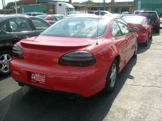 1999 Pontiac Grand Prix Sportback LS
