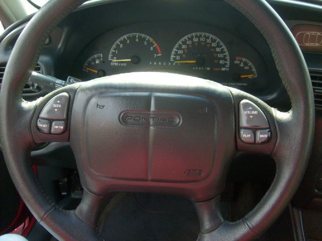 1999 Pontiac Grand Prix Sportback LS