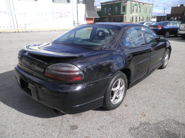 1999 Pontiac Grand Prix 4dr Quad Cab WB 4WD SLT