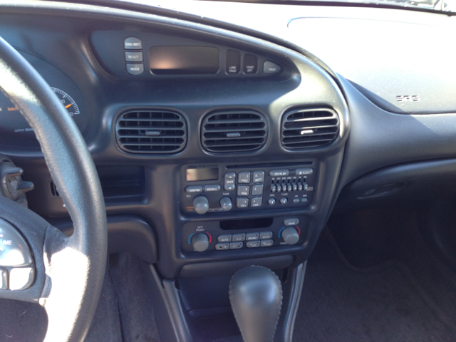 1999 Pontiac Grand Prix Sportback LS