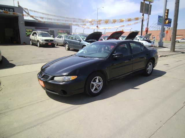 2000 Pontiac Grand Prix LS Flex Fuel 4x4 This Is One Of Our Best Bargains