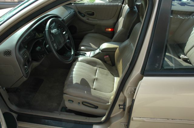 2000 Pontiac Grand Prix 4dr Quad Cab WB 4WD SLT