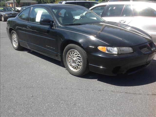 2000 Pontiac Grand Prix Sportback LS