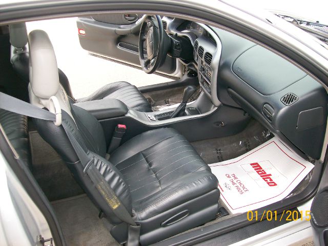 2000 Pontiac Grand Prix Sedan LS W/1ls