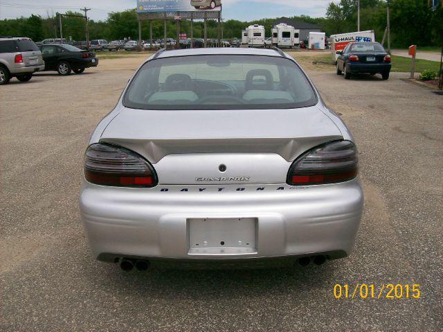 2000 Pontiac Grand Prix Sedan LS W/1ls