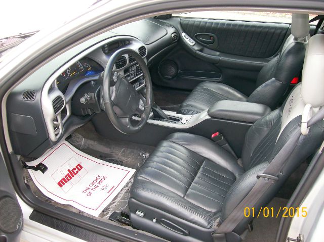 2000 Pontiac Grand Prix Sedan LS W/1ls