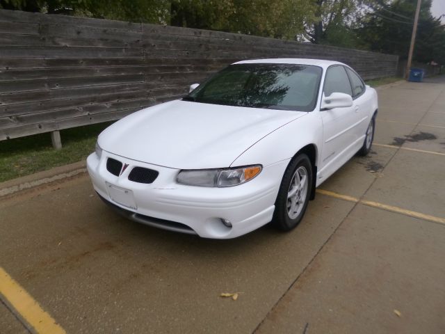 2000 Pontiac Grand Prix Sportback LS