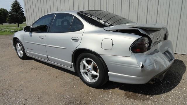 2000 Pontiac Grand Prix XLT Triton