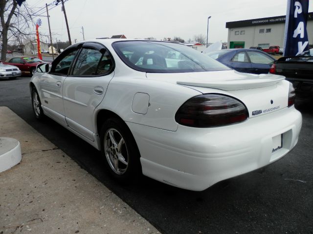 2001 Pontiac Grand Prix 4dr Quad Cab WB 4WD SLT