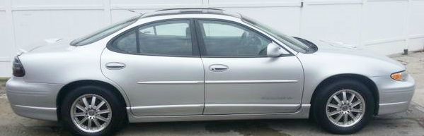 2001 Pontiac Grand Prix XUV SLE 4WD