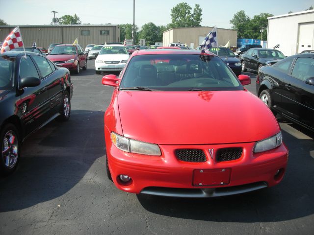 2001 Pontiac Grand Prix XUV SLE 4WD