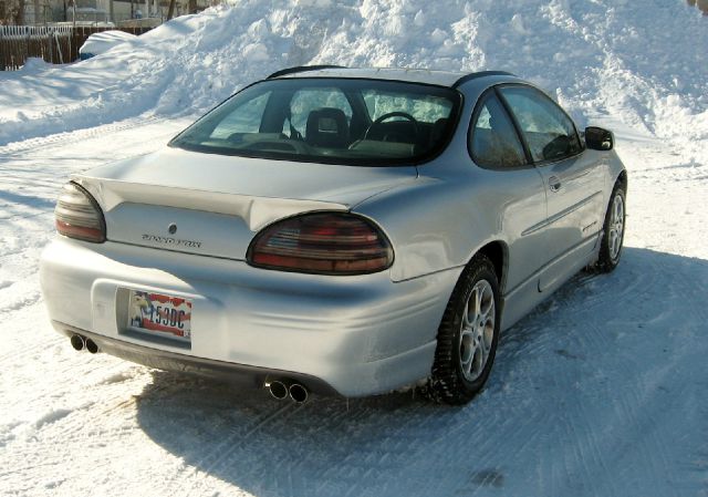 2001 Pontiac Grand Prix Sportback LS