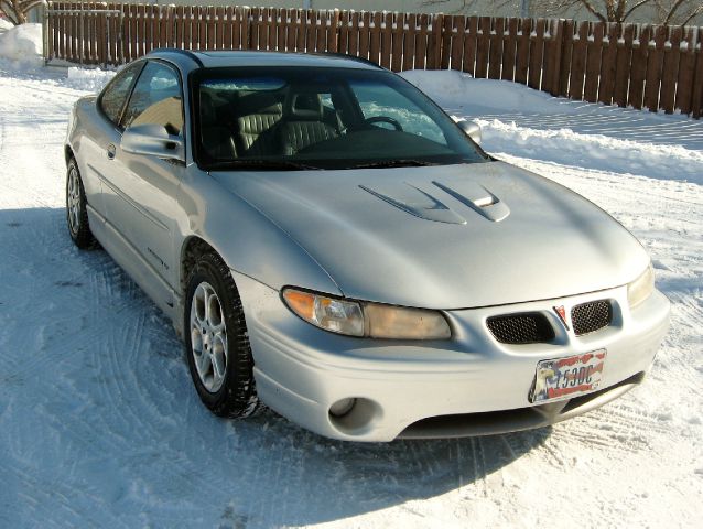 2001 Pontiac Grand Prix Sportback LS
