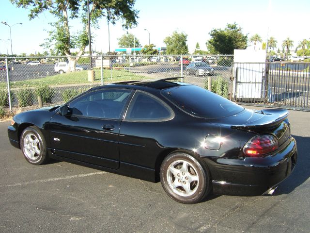 2001 Pontiac Grand Prix 335xi Coupe AWD