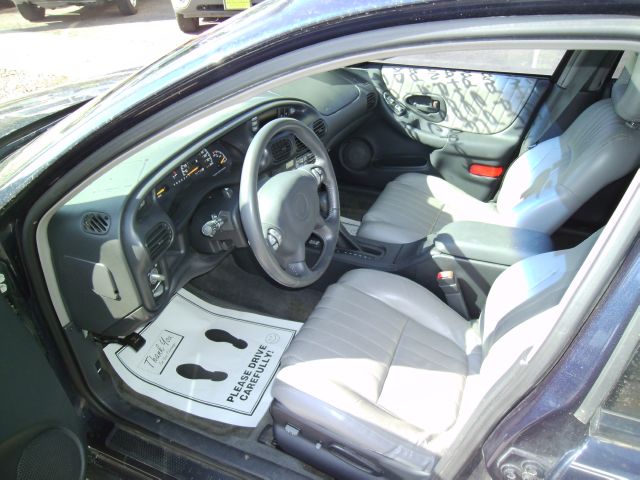 2001 Pontiac Grand Prix XUV SLE 4WD