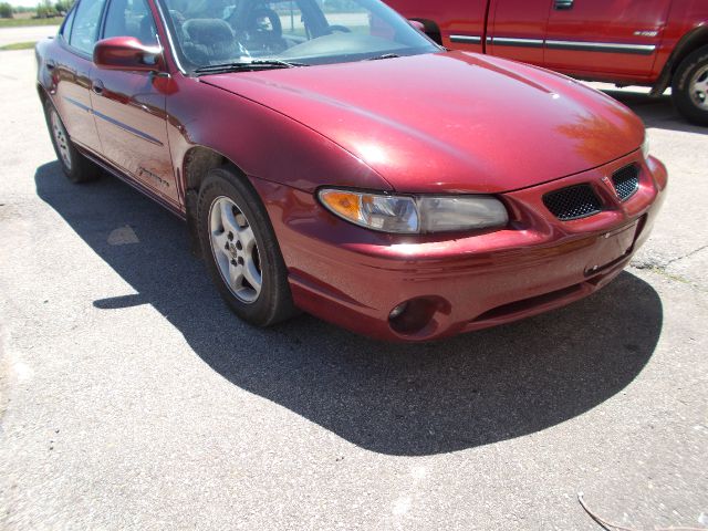 2001 Pontiac Grand Prix Sport -5 Speed-stick-4x4