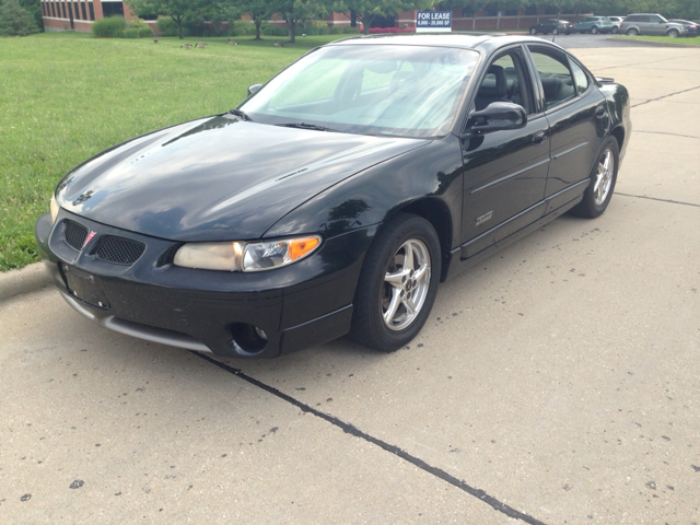 2001 Pontiac Grand Prix 4dr Quad Cab WB 4WD SLT