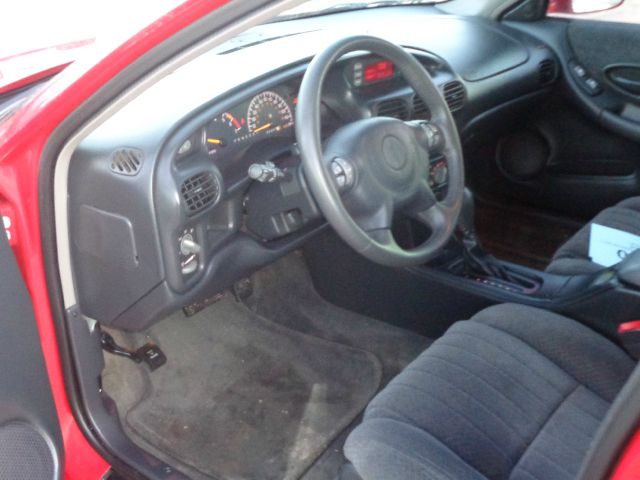 2001 Pontiac Grand Prix XUV SLE 4WD