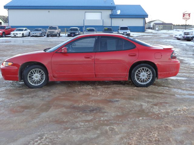2001 Pontiac Grand Prix XUV SLE 4WD
