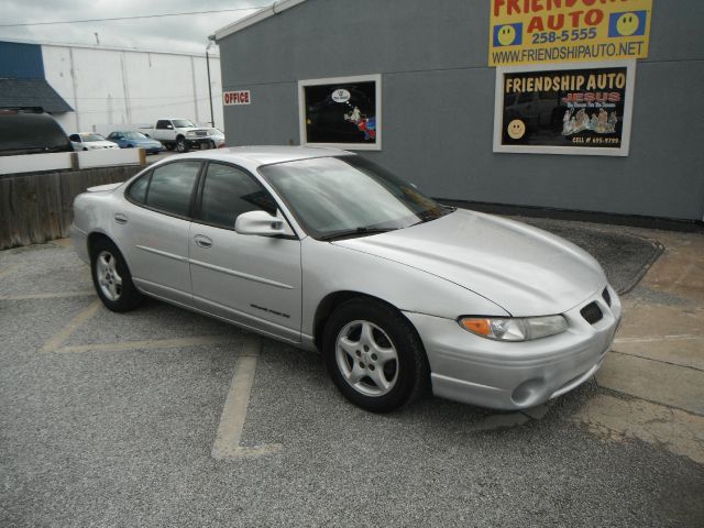 2001 Pontiac Grand Prix Sport -5 Speed-stick-4x4