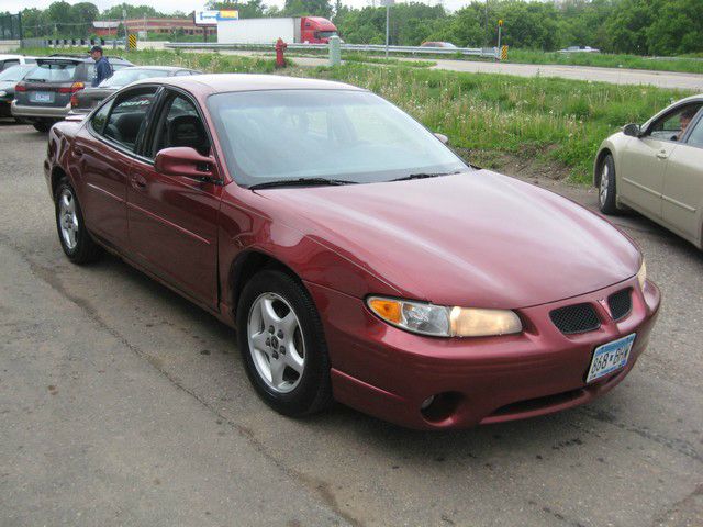 2001 Pontiac Grand Prix Sport -5 Speed-stick-4x4