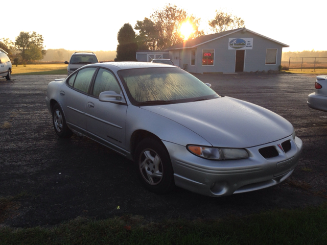 2002 Pontiac Grand Prix SE