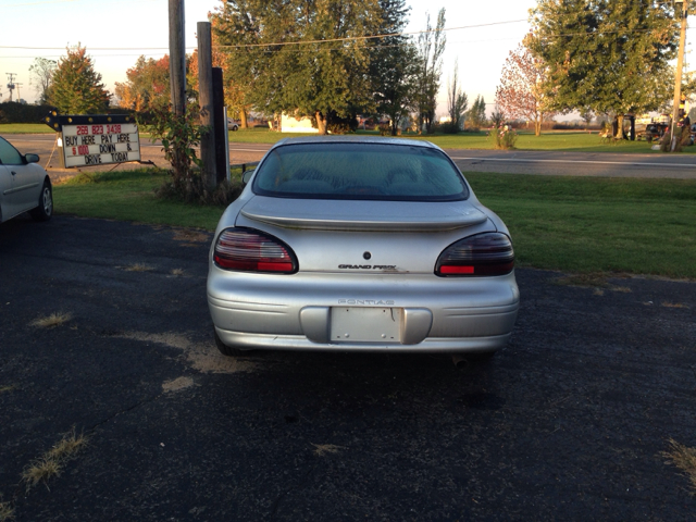 2002 Pontiac Grand Prix SE