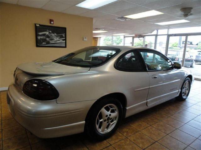 2002 Pontiac Grand Prix Sportback LS