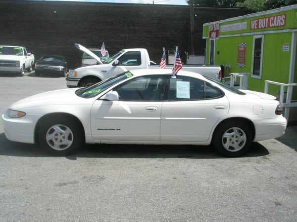 2002 Pontiac Grand Prix Unknown