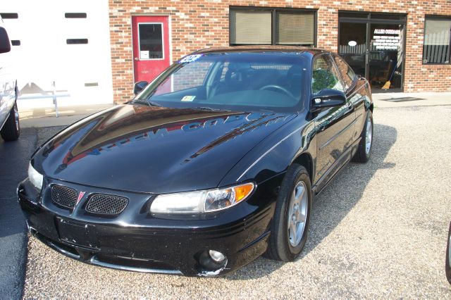 2002 Pontiac Grand Prix Sportback LS