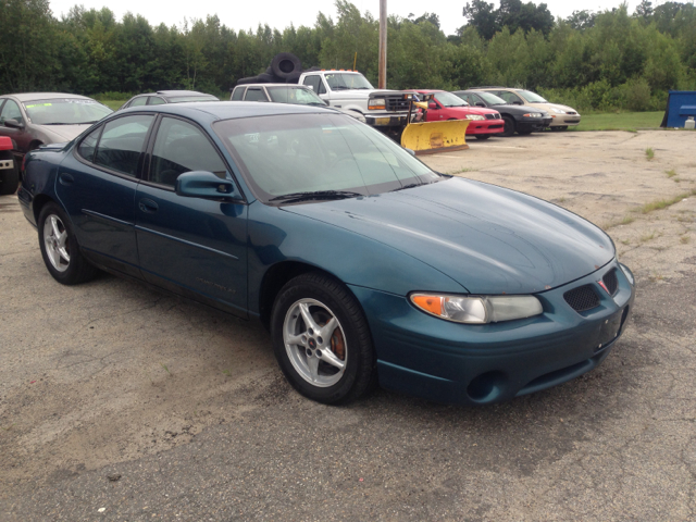 2002 Pontiac Grand Prix SE
