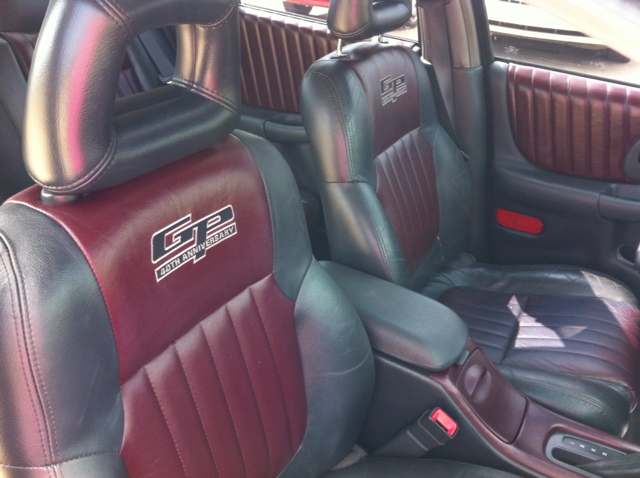 2002 Pontiac Grand Prix S 4X4 ONE Owner