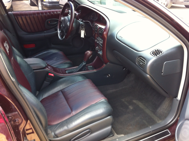 2002 Pontiac Grand Prix S 4X4 ONE Owner