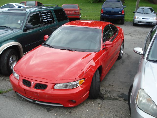 2002 Pontiac Grand Prix Sportback LS