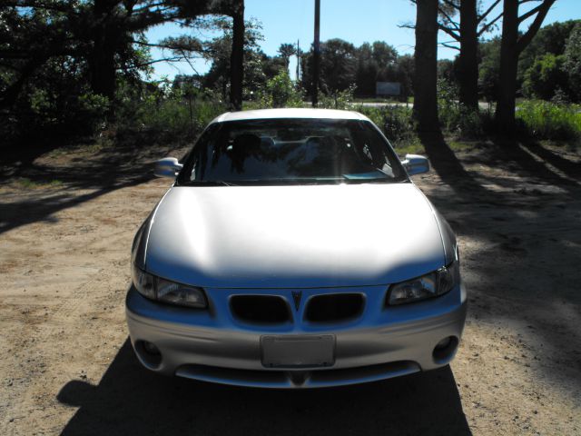 2002 Pontiac Grand Prix SE