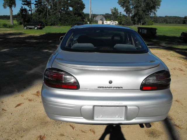 2002 Pontiac Grand Prix SE