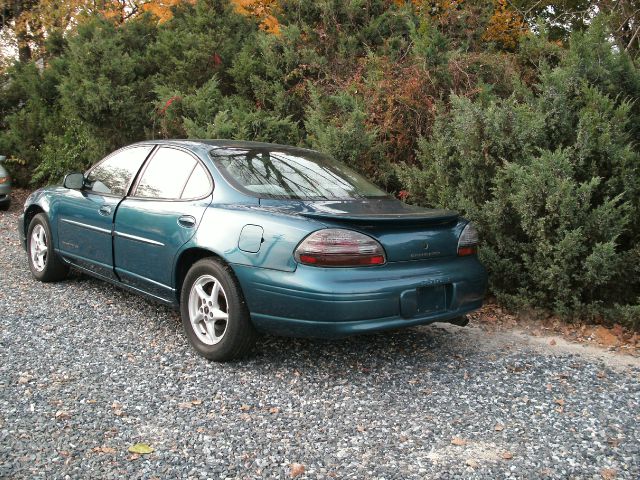 2002 Pontiac Grand Prix SE