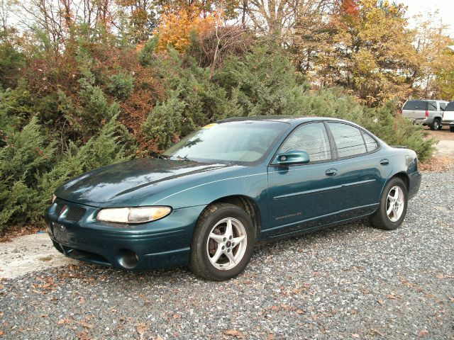 2002 Pontiac Grand Prix SE