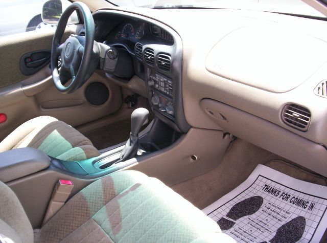 2002 Pontiac Grand Prix SE