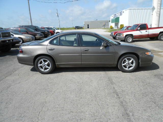 2002 Pontiac Grand Prix SE