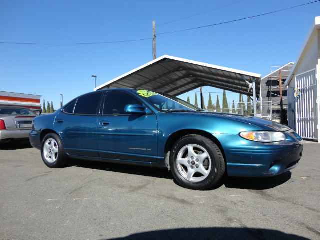 2002 Pontiac Grand Prix SE