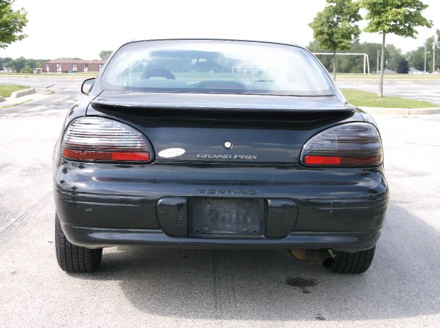 2002 Pontiac Grand Prix SE