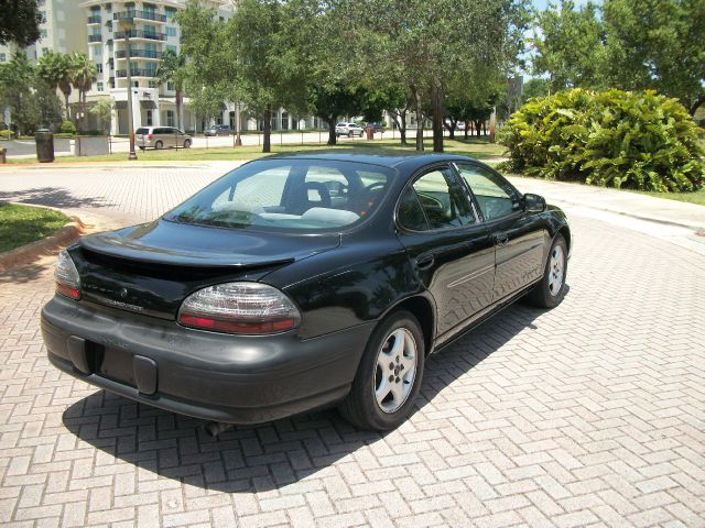 2002 Pontiac Grand Prix SE