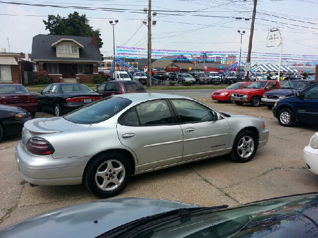 2002 Pontiac Grand Prix SE